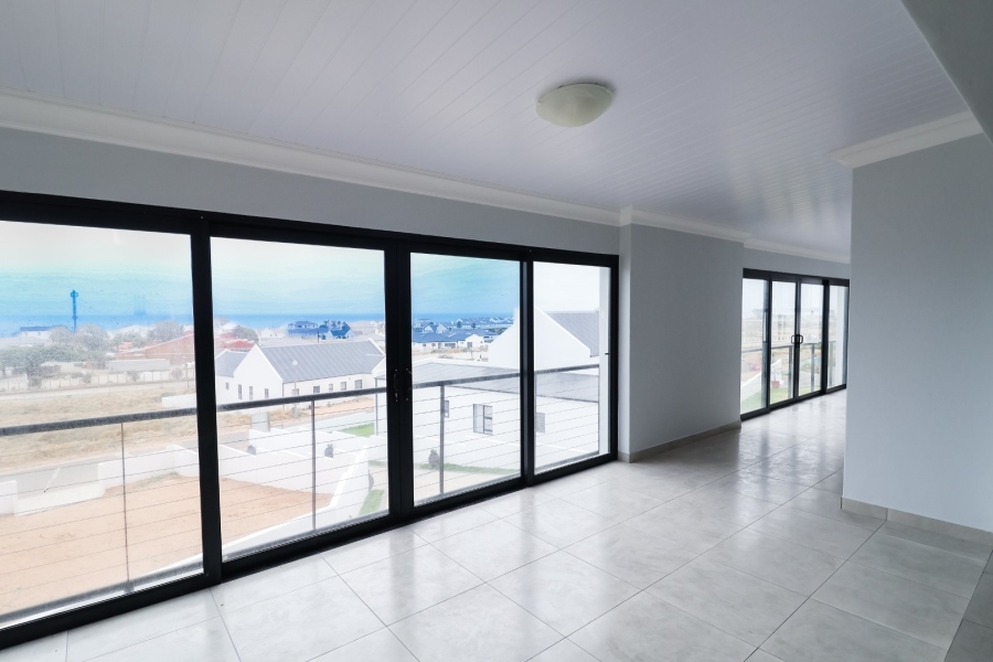 3 Bedroom Property for Sale in Da Gama Bay Western Cape